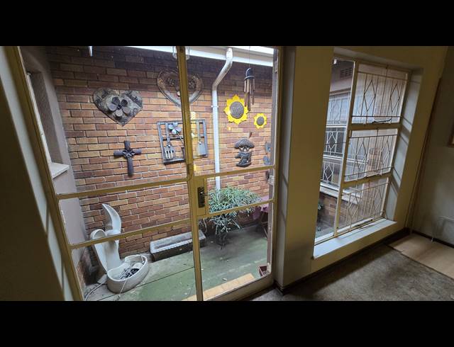 4 BEDROOM FREEHOLD FOR SALE IN ALBEMARLE